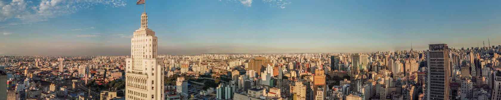 imagem panorâmica do Farol Santander
